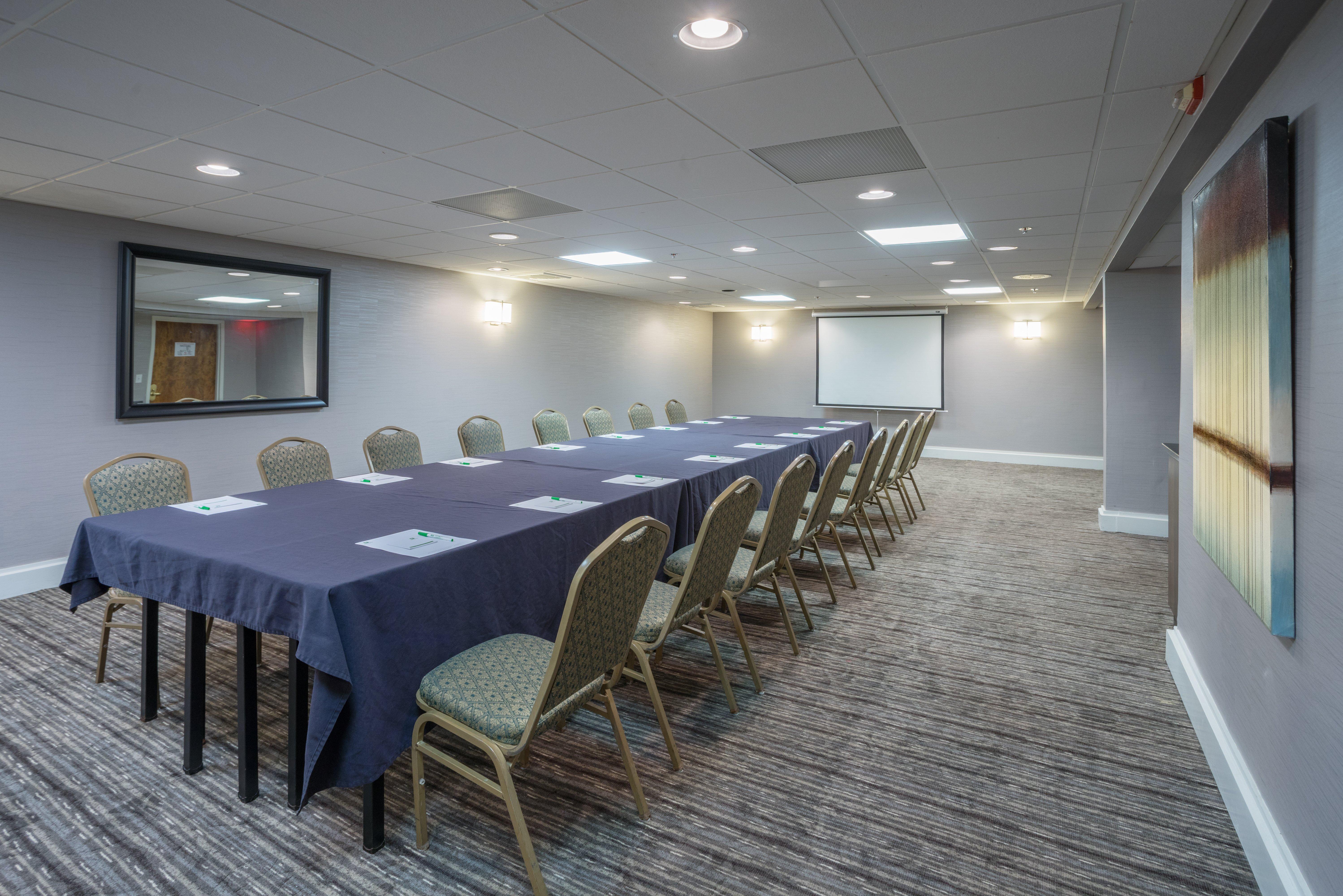 Holiday Inn Harrisburg I-81 Hershey Area By Ihg Grantville Exterior photo