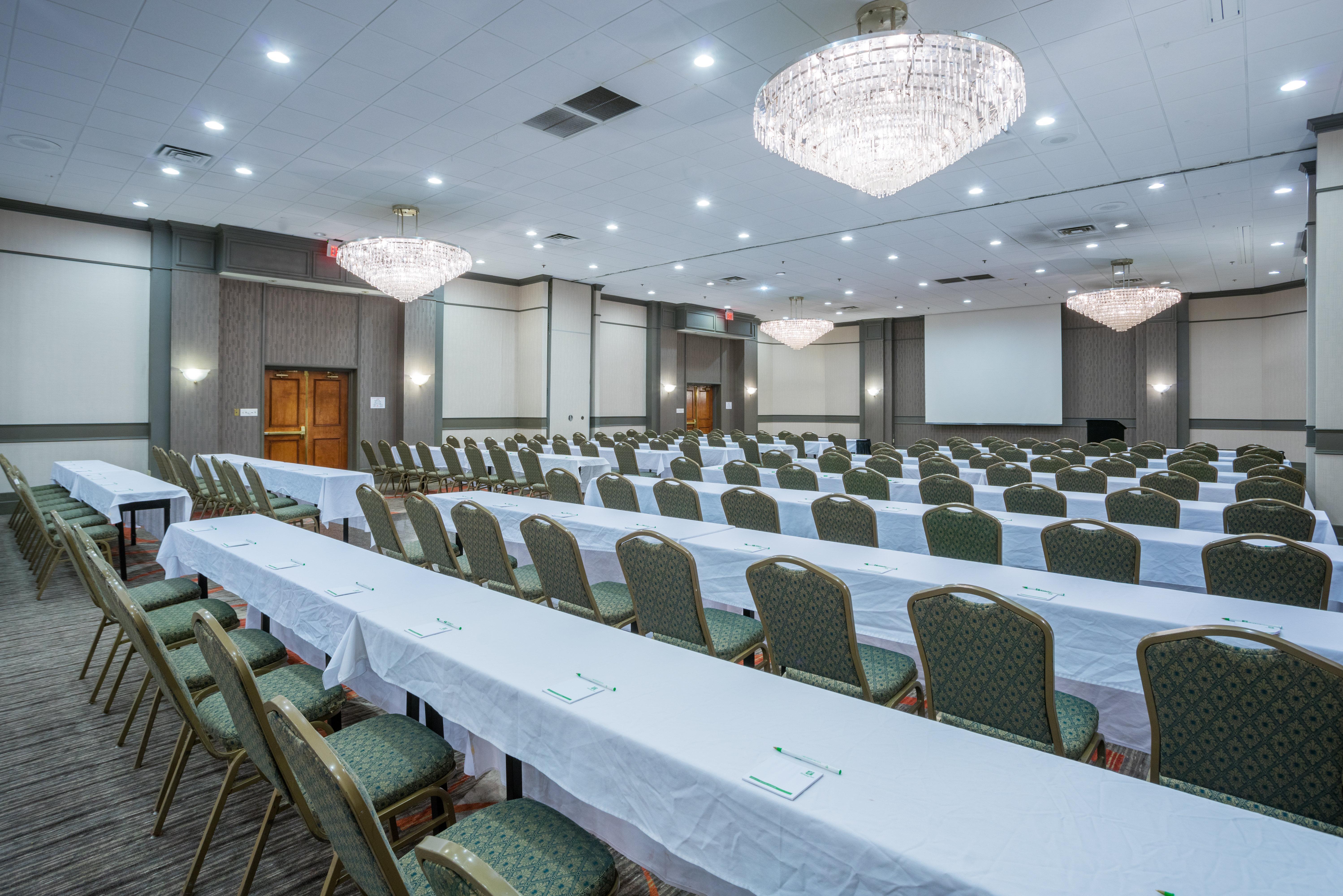 Holiday Inn Harrisburg I-81 Hershey Area By Ihg Grantville Exterior photo