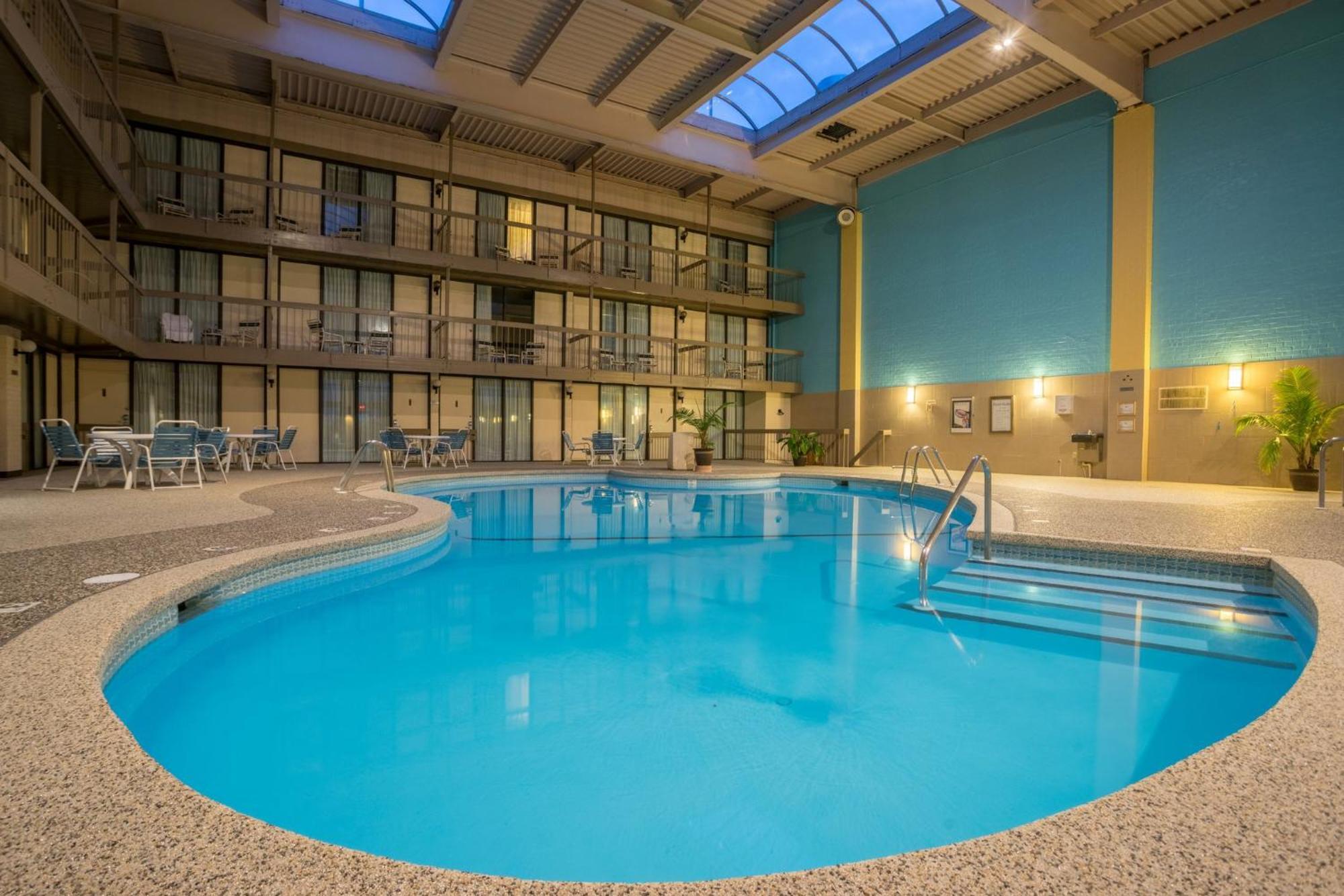 Holiday Inn Harrisburg I-81 Hershey Area By Ihg Grantville Exterior photo
